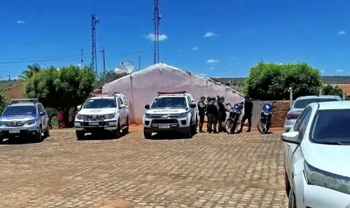 
          Imagem ilustrativa da imagem Caso Yasmin: Polícia diz que três adolescentes e um homem são suspeitos do crime
          