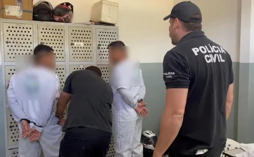 
          Imagem ilustrativa da imagem Polícia prende suspeitos de homicídio na zona rural de Fundão
          