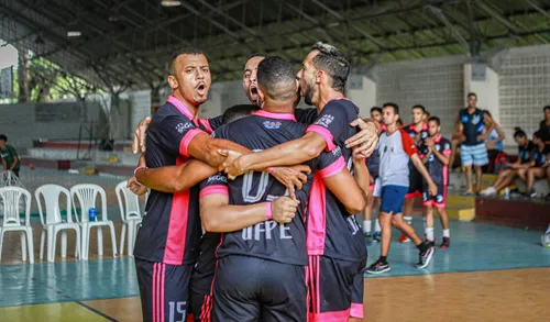 
          Imagem ilustrativa da imagem Prefeitura do Recife abre inscrições para os Jogos do Orgulho 2025
          