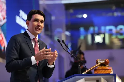 
          Imagem ilustrativa da imagem "Projeto é disputar Senado, mas não depende só do meu desejo", diz Costa Filho
          