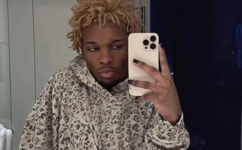 
          Imagem ilustrativa da imagem Quem é D4vd, cantor ligado ao caso de um corpo que foi encontrado em seu carro
          