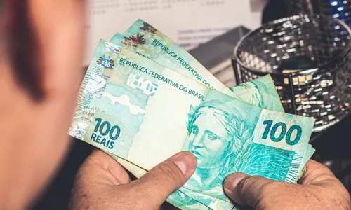 
          Imagem ilustrativa da imagem Renda do pernambucano é a 18ª no ranking nacional, uma das piores do Brasil
          