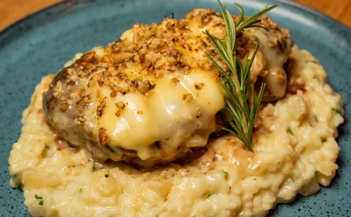 
          Imagem ilustrativa da imagem Restaurantes para curtir o Dia dos Pais com a família no almoço de domingo
          