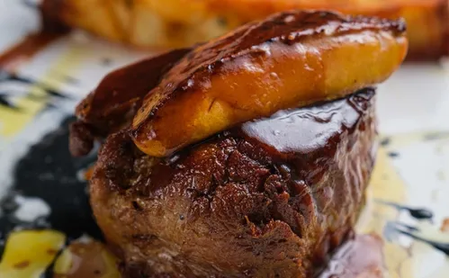 
          Imagem ilustrativa da imagem Restaurantes para curtir o Dia dos Pais com a família no almoço de domingo
          