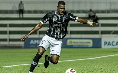 
          Imagem ilustrativa da imagem Rio Branco renova com zagueiro Matheus Castelo
          