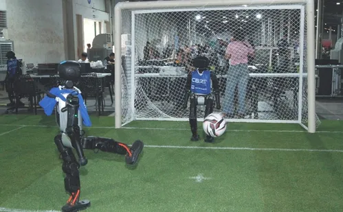 
          Imagem ilustrativa da imagem Robótica avança nas escolas e desperta a criatividade de alunos
          