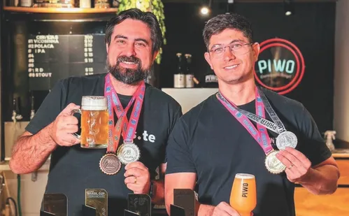 
          Imagem ilustrativa da imagem Roda de boteco agita Venda Nova do Imigrante
          