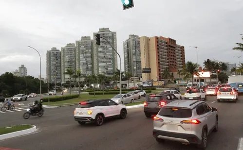 
          Imagem ilustrativa da imagem Saiba como regularizar o licenciamento de seu veículo
          