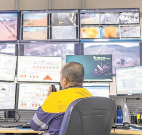 
          Imagem ilustrativa da imagem Samarco completa 48 anos com operação mais segura
          