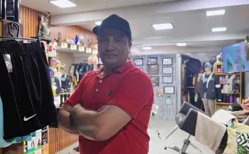 
          Imagem ilustrativa da imagem Sete lojas e até igreja são arrombadas na mesma madrugada no ES
          