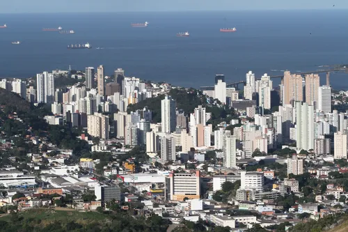 
          Imagem ilustrativa da imagem Vitória é eleita a melhor cidade do Brasil em ranking da Veja Negócios
          