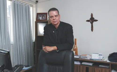 
          Imagem ilustrativa da imagem Sindicatos preparam prêmios aos filiados após perder renda. Entenda
          