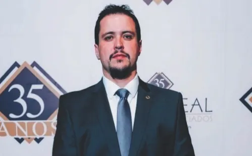 
          Imagem ilustrativa da imagem Sociedades de Profissionais: já pensou no fim da sua sociedade?
          