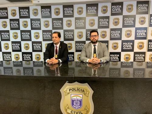 
          Imagem ilustrativa da imagem Suspeito de roubar alianças em série é preso no Centro do Recife
          