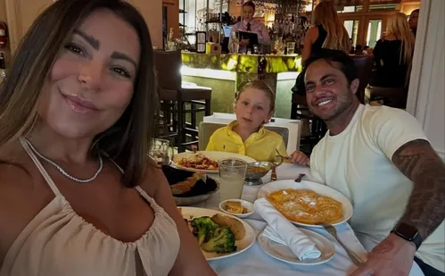 
          Imagem ilustrativa da imagem Thammy Miranda e Andressa Ferreira anunciam gravidez do segundo filho
          