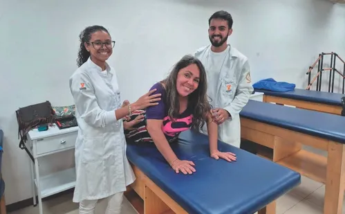 
          Imagem ilustrativa da imagem Faculdades de três cidades do ES oferecem tratamentos de graça; saiba mais
          