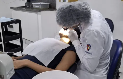 
          Imagem ilustrativa da imagem UNINASSAU promove mutirão odontológico no Recife neste mês de setembro
          