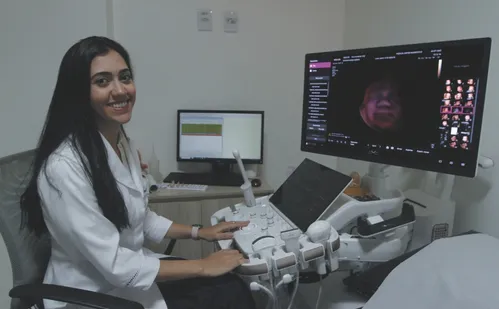 
          Imagem ilustrativa da imagem Ultrassons super-realistas mostram rostinho de bebês
          