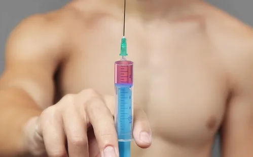 
          Imagem ilustrativa da imagem Uso de anabolizantes altera colesterol e aumenta risco de infarto
          