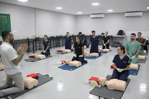 
          Imagem ilustrativa da imagem Vagas em curso de Medicina com nota máxima do MEC
          