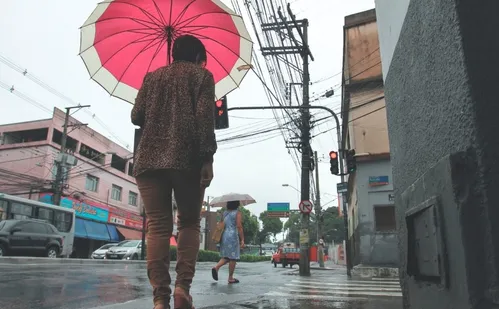 
          Imagem ilustrativa da imagem Veja como fica o tempo no Espírito Santo nos últimos dias do inverno
          