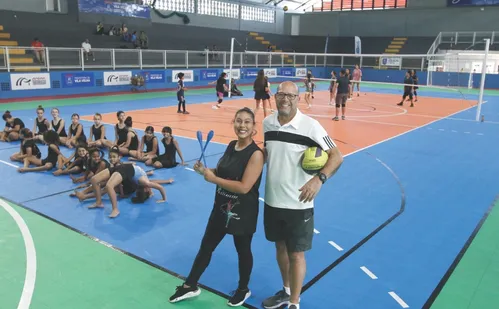 
          Imagem ilustrativa da imagem Veja como se inscrever em uma das 1.800 vagas para aulas de esportes de graça
          