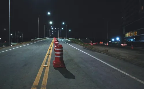 
          Imagem ilustrativa da imagem Viaduto que liga Rodovia do Sol à Darly Santos será liberado nesta sexta
          