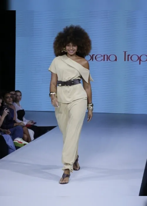 Imagem ilustrativa da imagem Criações de capixabas brilham na passarela da ES Fashion