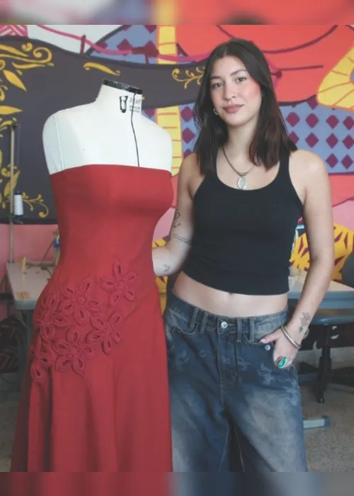 Imagem ilustrativa da imagem Criações de futuros estilistas em feira de moda na Enseada