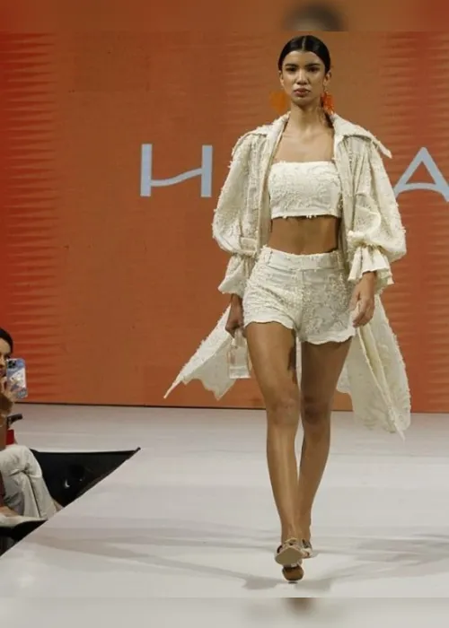Imagem ilustrativa da imagem ES Fashion: Último dia para conferir peças da moda em Vitória