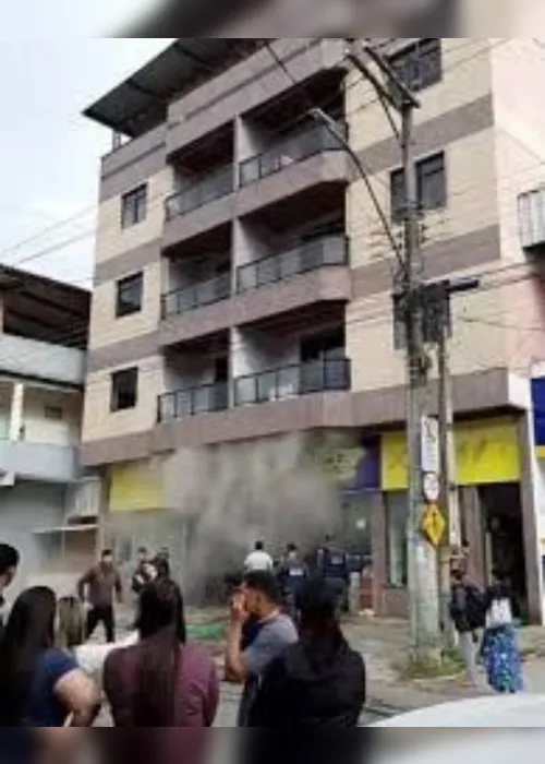 Imagem ilustrativa da imagem Loja fica destruída após incêndio no Sul do ES