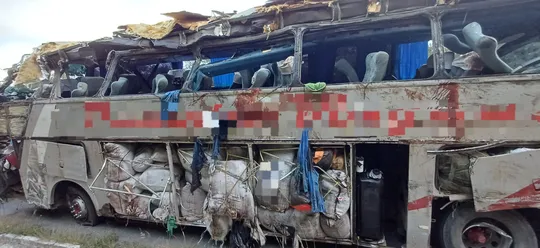 Imagem ilustrativa da imagem PRF confirma 15 mortes em acidente envolvendo ônibus na BR-423, em Saloá