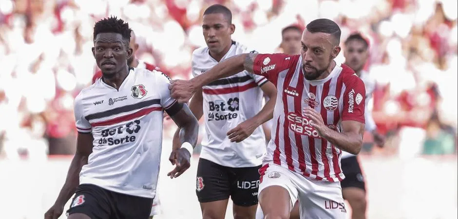 Imagem ilustrativa da imagem Clássico das Emoções: Santa desafia líder Náutico sob pressão para Marcelo Cabo