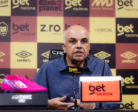 Imagem ilustrativa da imagem A saída de Yuri Romão após pressões e distanciamento dos torcedores