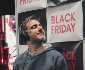 Imagem ilustrativa da imagem Cerca de 55% dos brasileiros ainda não sabem se vão aproveitar a Black Friday