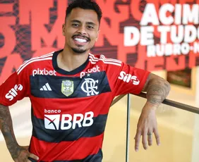 Imagem ilustrativa da imagem Corinthians faz consulta por Allan, do Flamengo, e ameaça o São Paulo