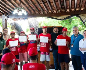 Imagem ilustrativa da imagem Curso gratuito de pintura oferece 20 vagas para jovens e adultos no Recife