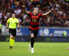 Imagem ilustrativa da imagem De volta à Série B: Sport é goleado pelo Flamengo e tem rebaixamento consumado