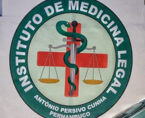 Imagem ilustrativa da imagem Eletricista morre eletrocutado dentro de feira em Igarassu