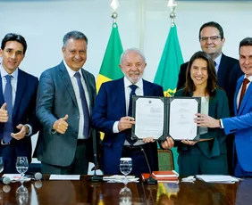 Imagem ilustrativa da imagem Governo Federal e de PE anunciam R$ 4 bilhões para reestruturar metrô do Recife