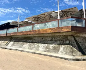 Imagem ilustrativa da imagem Homem é assassinado dentro de restaurante em Porto de Galinhas