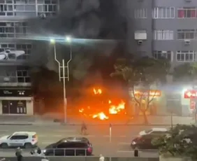 Imagem ilustrativa da imagem Incêndio atinge loja em Copacabana, no Rio, e deixa quatro feridos