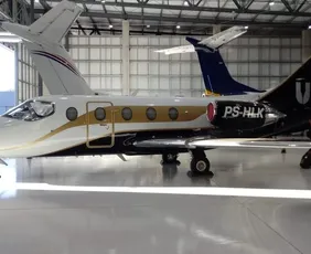 Imagem ilustrativa da imagem Jatinho, Ferrari e relógios são apreendidos pela PF em operação contra quadrilha do ‘falso Mounjaro’