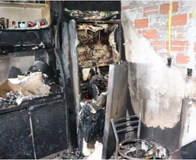 Imagem ilustrativa da imagem Laudo descarta incêndio criminoso em caso de mulher que se pendurou no 12º andar para salvar família