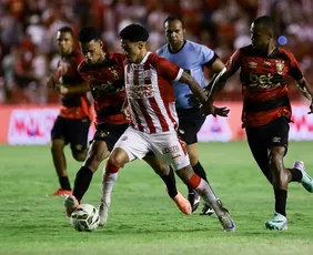 Imagem ilustrativa da imagem Náutico goleia o sub-20 do Sport e reassume a liderança do Pernambucano