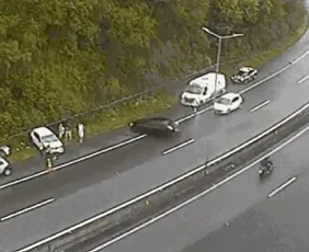 Imagem ilustrativa da imagem Policial atropelado enquanto atendia vítimas em rodovia de SC: ‘Foi um segundo nascimento’