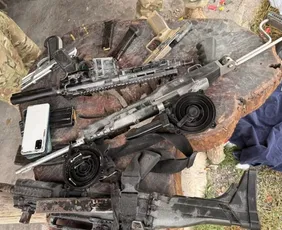 Imagem ilustrativa da imagem Praia em região turística na Bahia tem ação policial que termina em tiroteio e cinco mortos