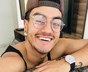 Imagem ilustrativa da imagem Professor de dança desaparece em Cabo Frio após marcar encontro por aplicativo de relacionamento