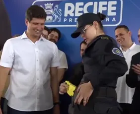 Imagem ilustrativa da imagem Recife recebe mais de mil armas não letais para uso pela Guarda Municipal