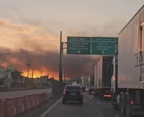 Imagem ilustrativa da imagem Rio tem tiroteio pelo segundo dia consecutivo; operação fecha Avenida Brasil
